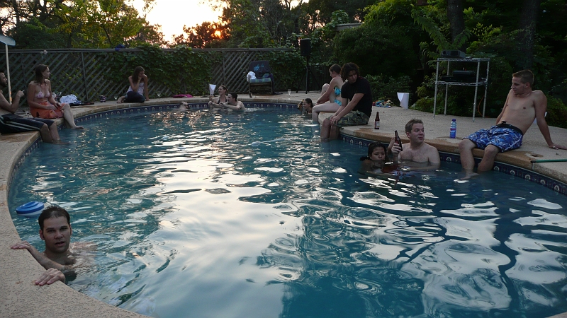 austin008.jpg - Rancho Relaxo pool party