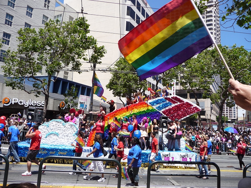 p1040059.jpg - Gay pride march