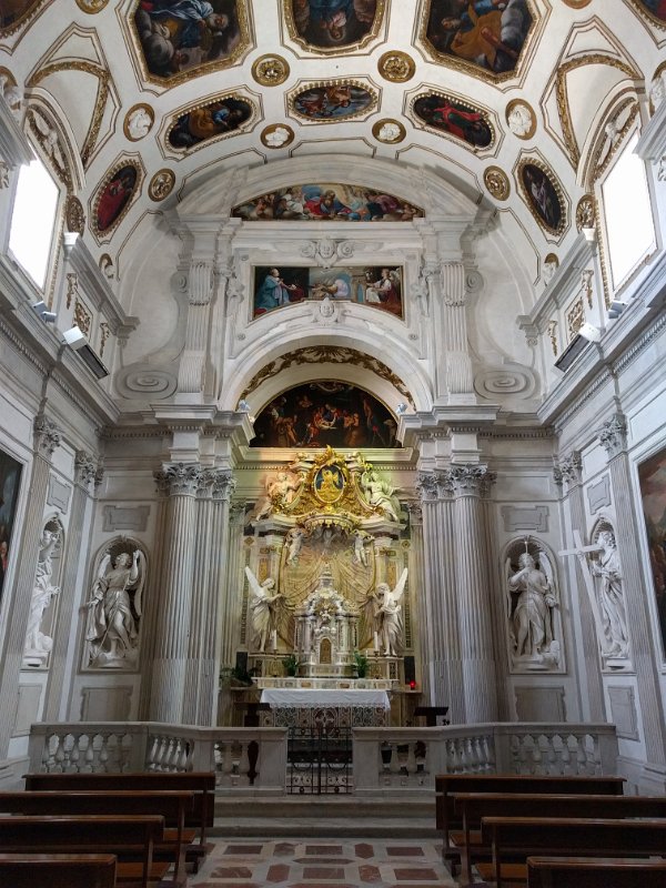 IMG_20180809_141413.jpg - Spoleto cathedral interior