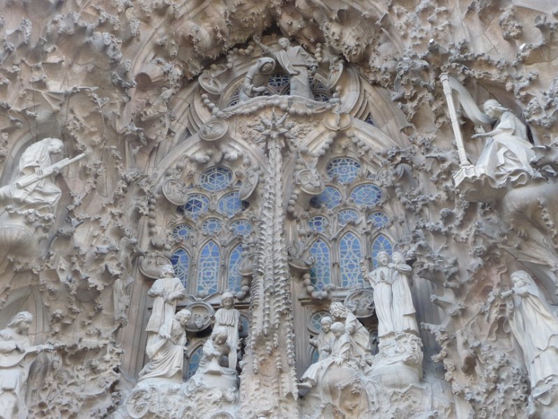 P1070190.JPG - Outisde La Sagrada Familia