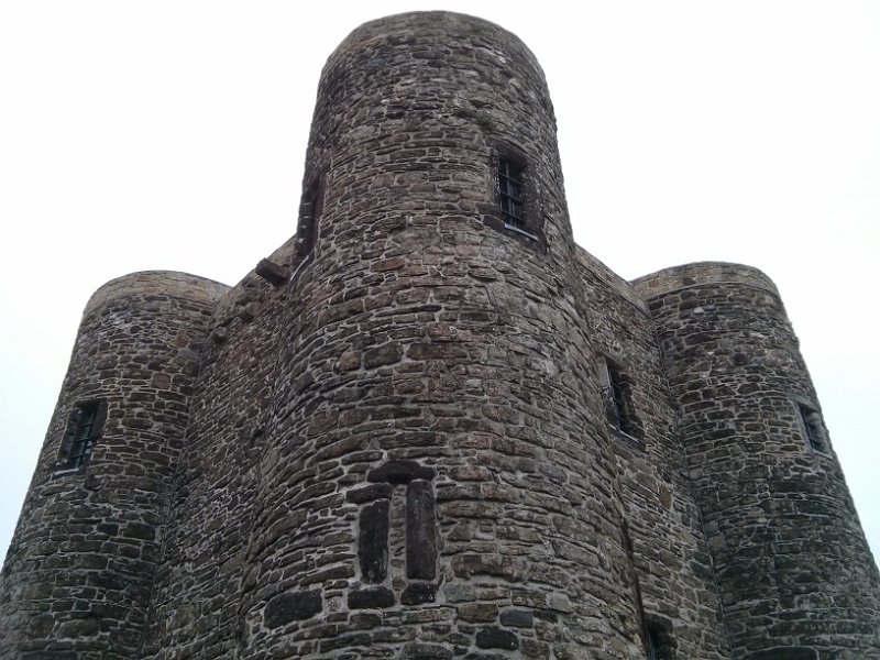 IMG_20150502_155801.jpg - Ypres castle