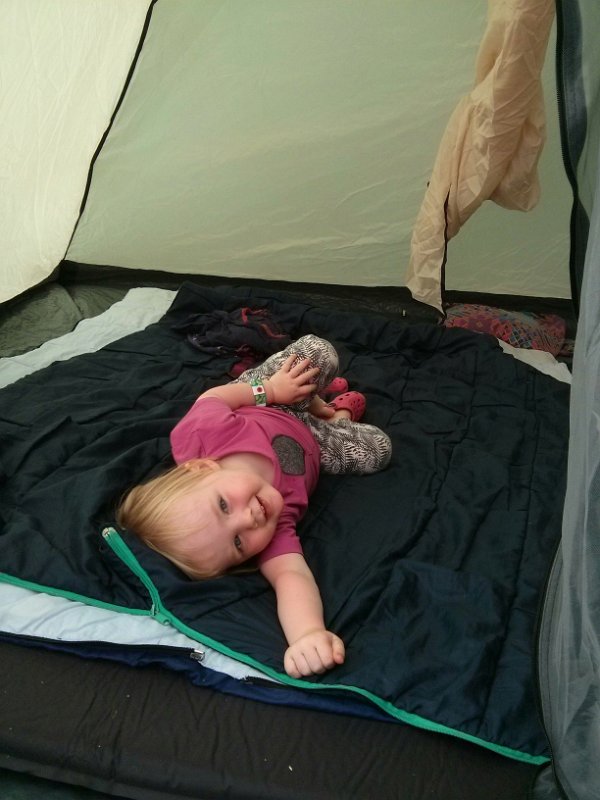IMG_20150806_161140.jpg - Femke decides she likes camping...